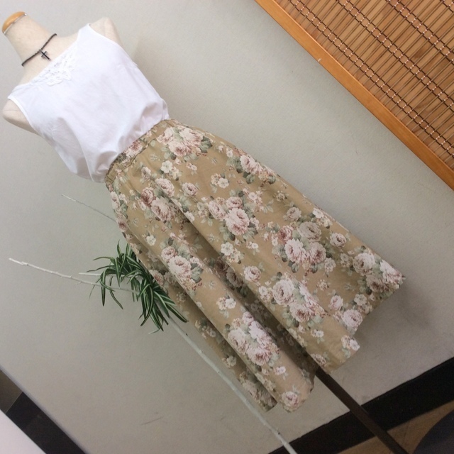 簡単ファスナーなしワンピ スカート まとう くらう すまう ととのう